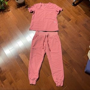 FIGS Scrub Set in Quartz